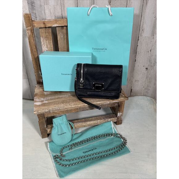 Tiffany & Co Pochette Wristlet Wallet Crossbody With Chain In Black Leather - Picture 1 of 16